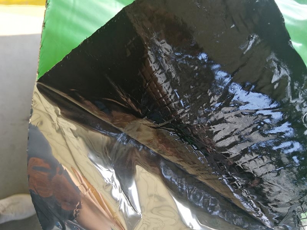 濕鋪強(qiáng) 力交叉膜反應(yīng)粘防水卷材