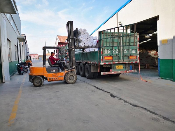 發(fā)貨現(xiàn)場(chǎng)